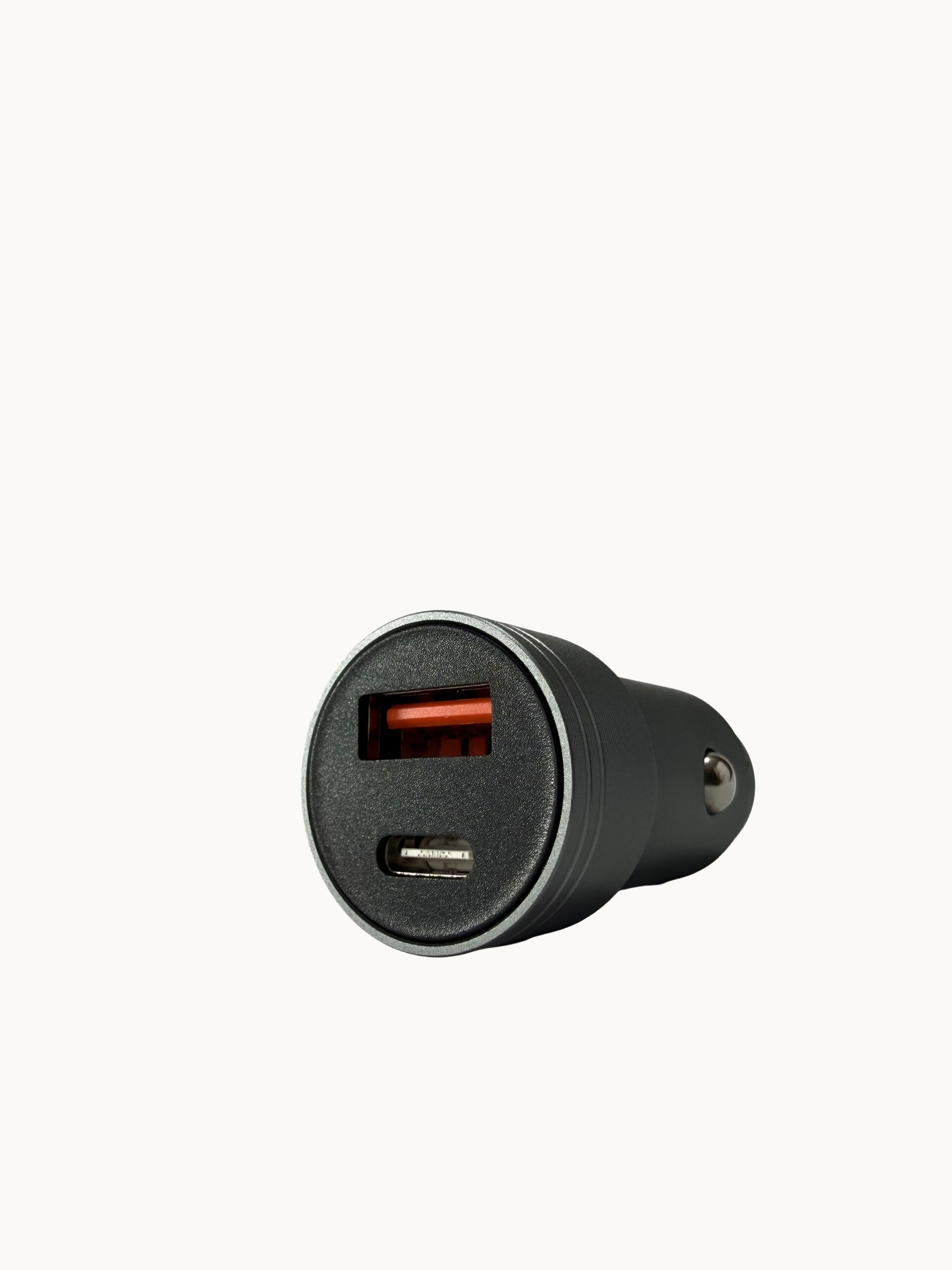 CARGADOR DE CARGA RÁPIDA PARA CARRO 100W (USB-A + USB-C) - Image 3
