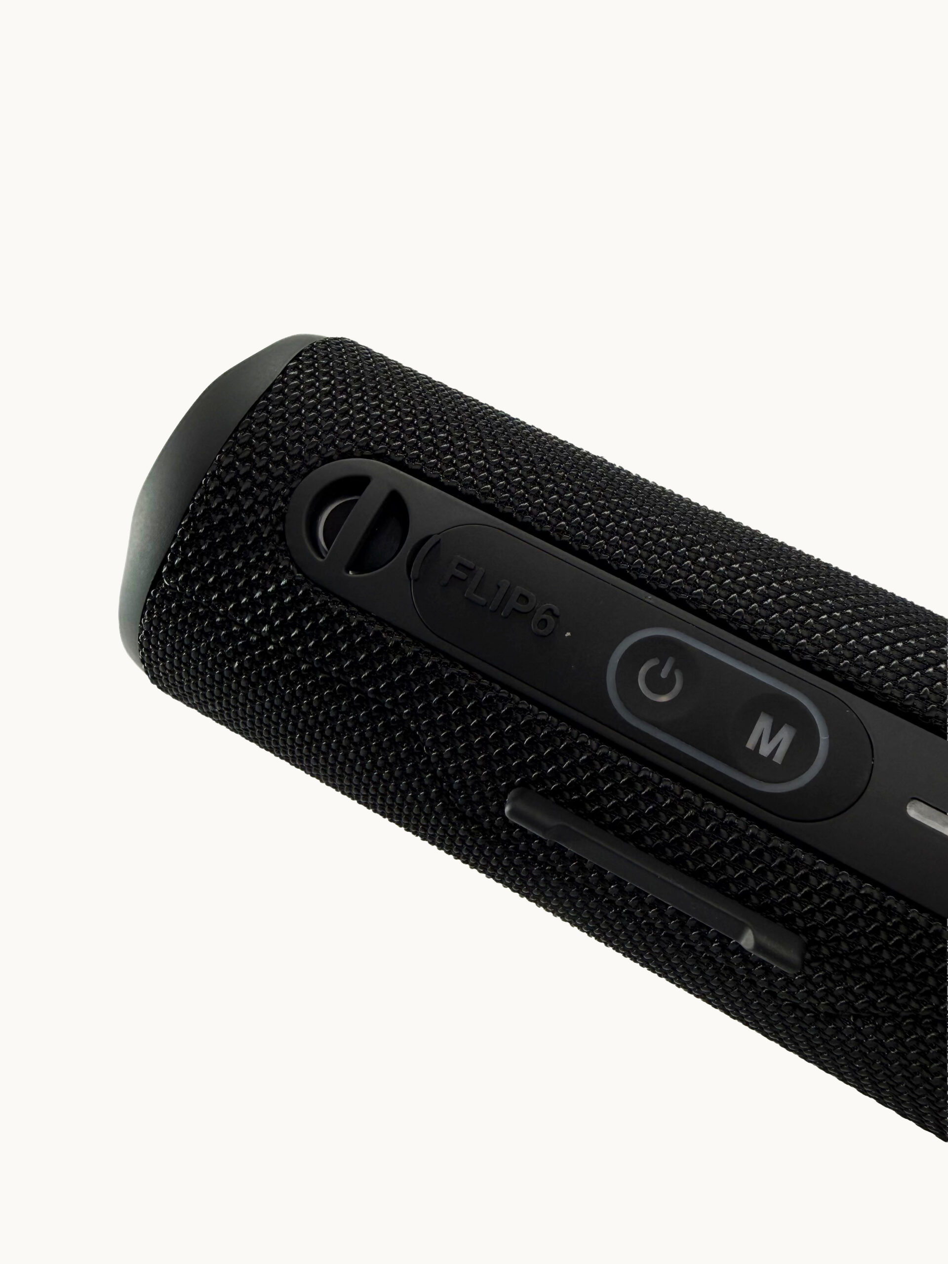 PARLANTE BLUETOOTH PORTÁTIL CON RADIO TARJETA TF - Image 3