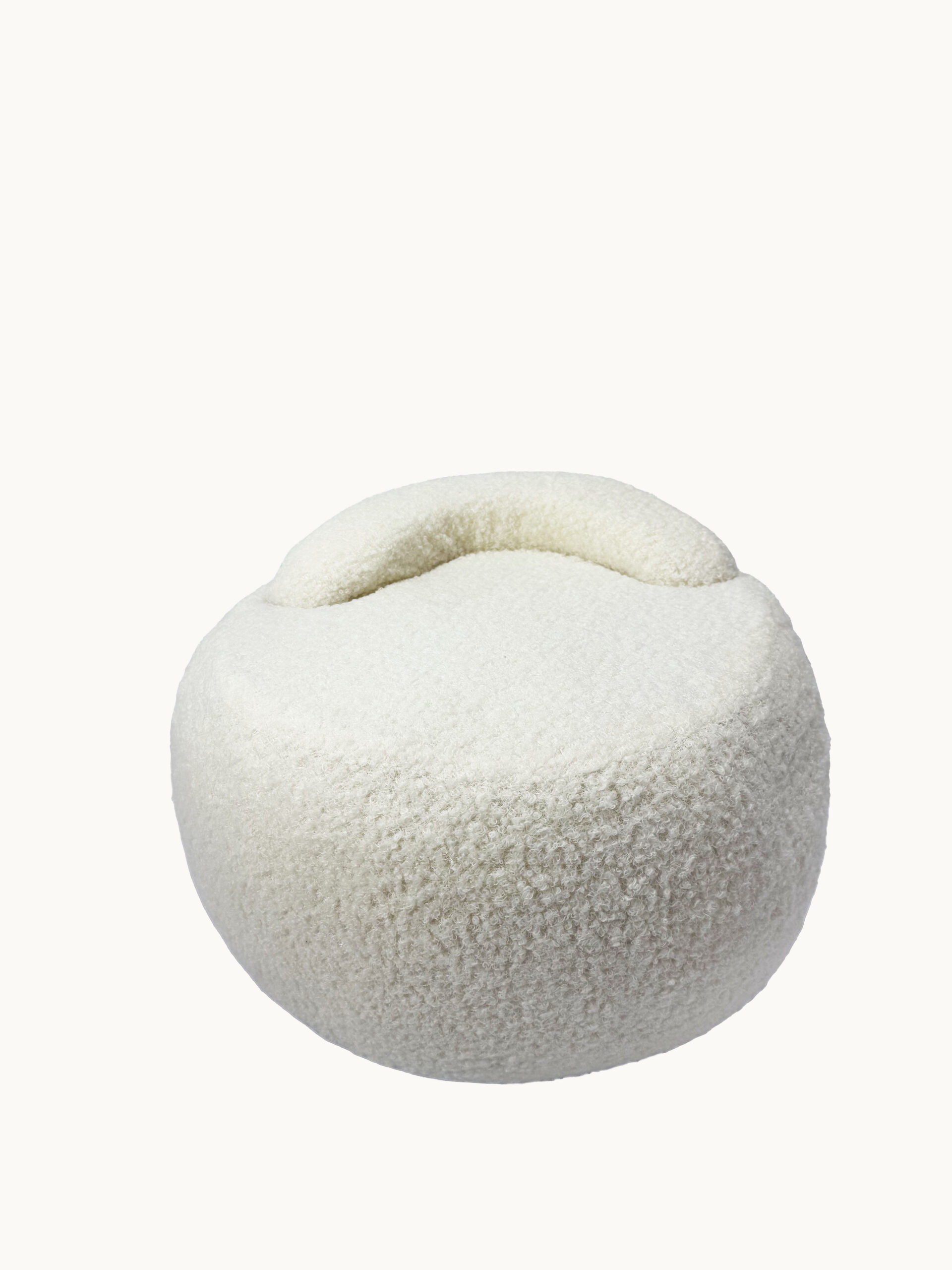 TABURETE REDONDO PARA NIÑOS ACOLCHADO EN SHERPA - Image 2