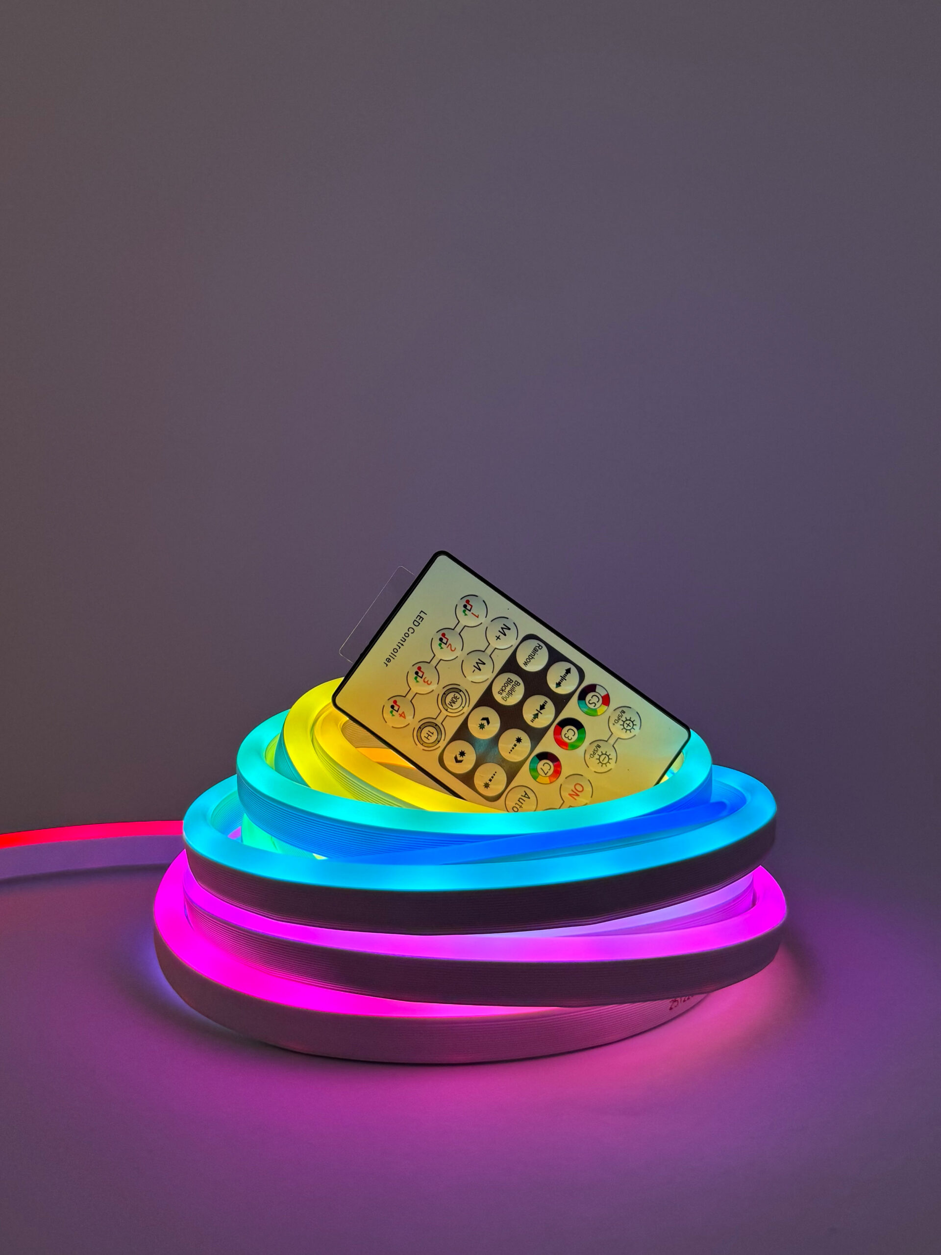 TIRA LED NEÓN FLEX RGB WIFI 5V USB CONTROL REMOTO APP 5 METROS - Image 2