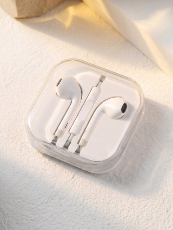 AUDÍFONOS CLÁSICOS SEMI-IN-EAR CON MICRÓFONO Y CONTROL EN LÍNEA USB-C