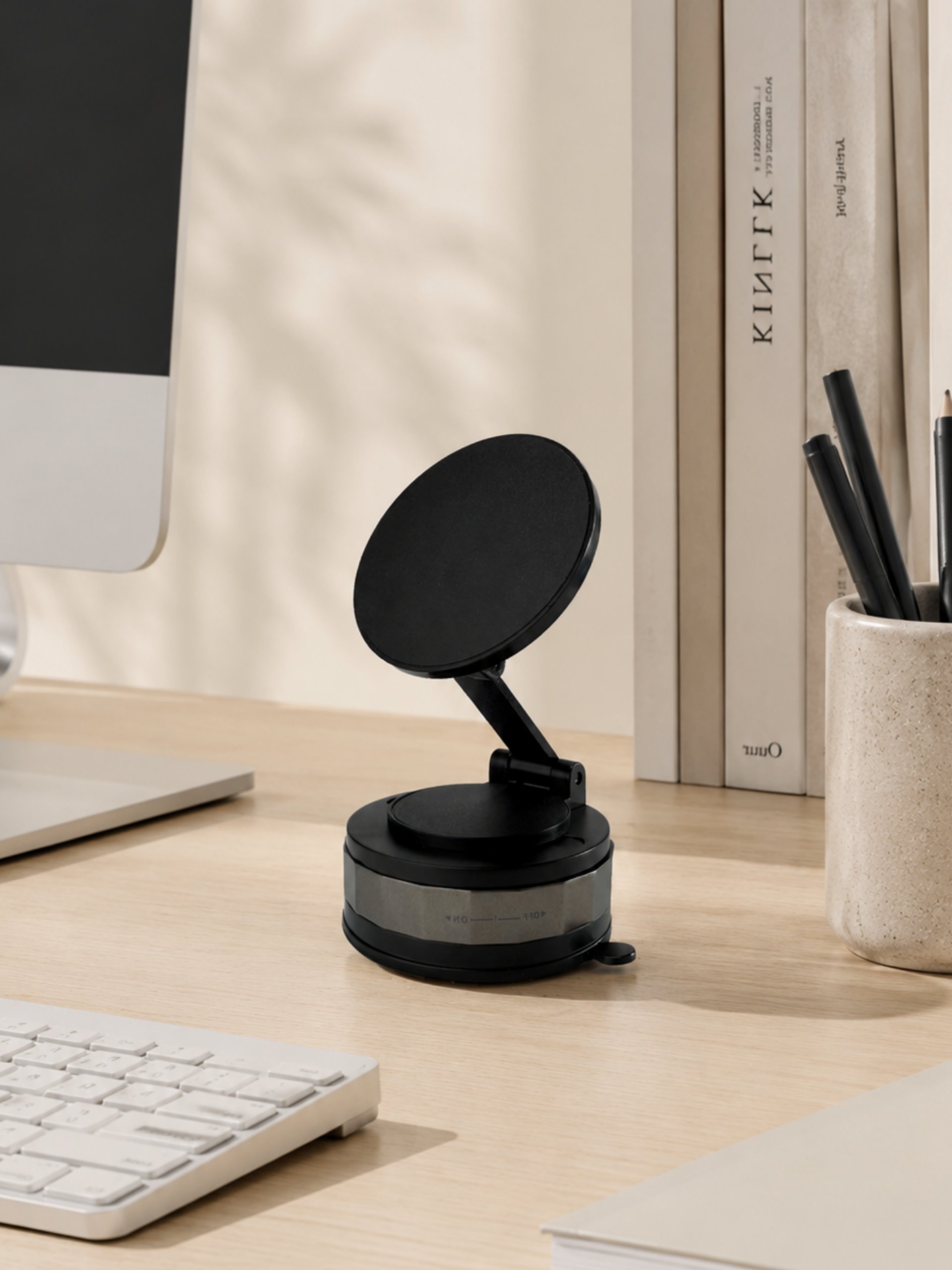SOPORTE MAGNÉTICO PARA CELULAR CON ROTACIÓN