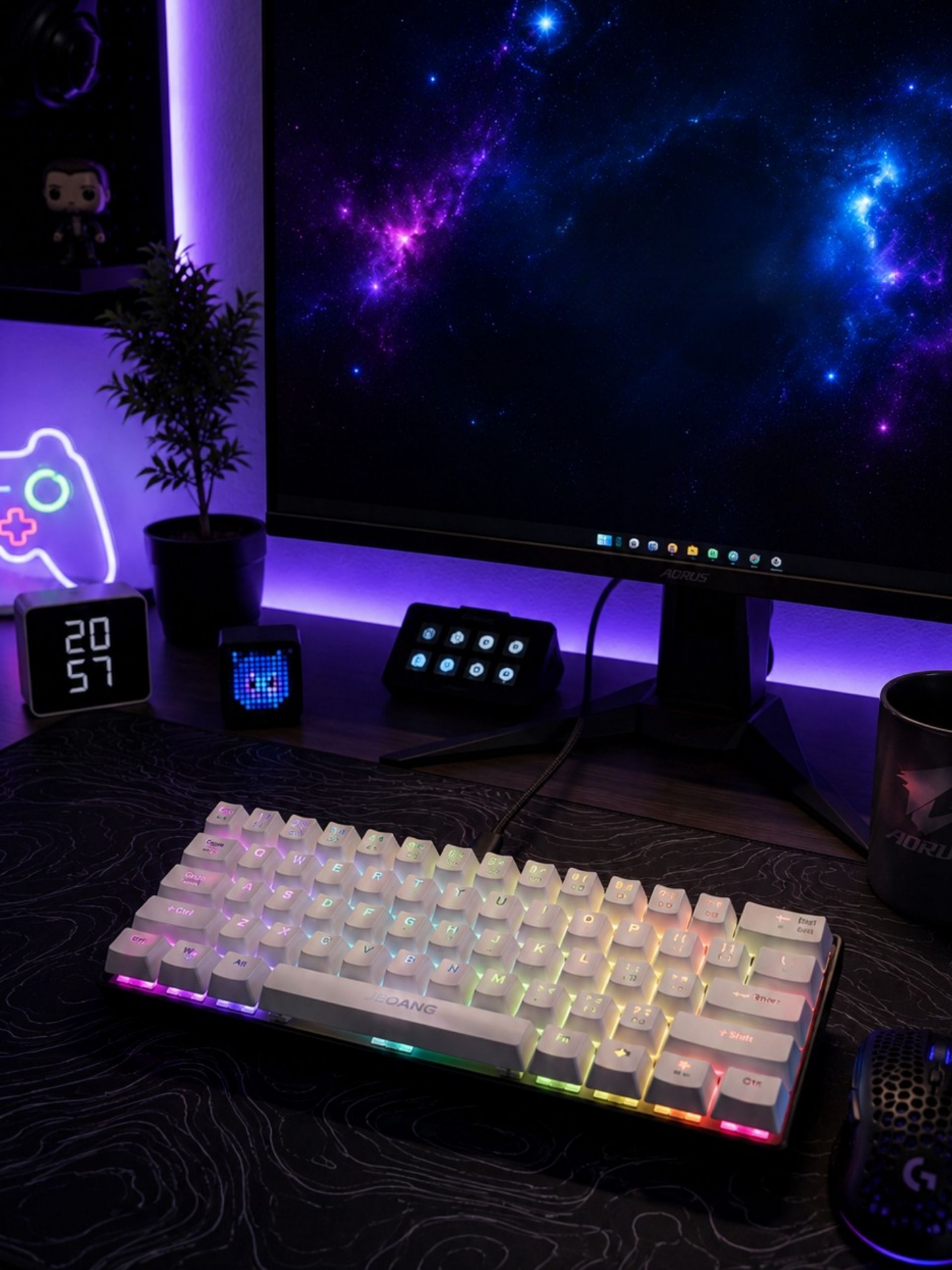TECLADO MECÁNICO COMPACTO RGB al 60% BLANCO